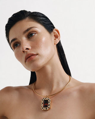 Velis Valloria Charm